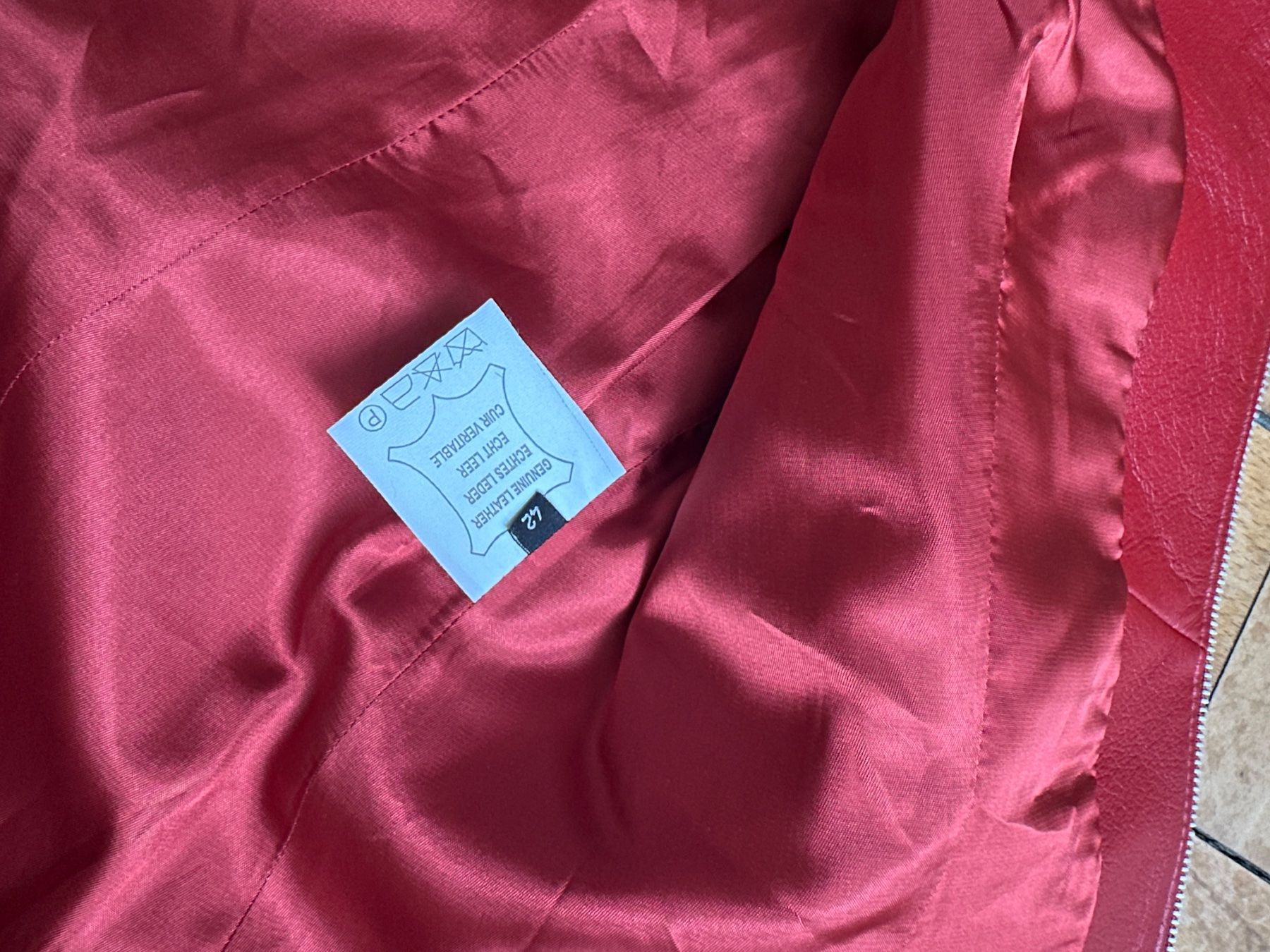 Giacche: Rote Vintage Echtlederjacke – Nuovo (secondo la descrizione) da Luzern venduto da w.welihodska 3