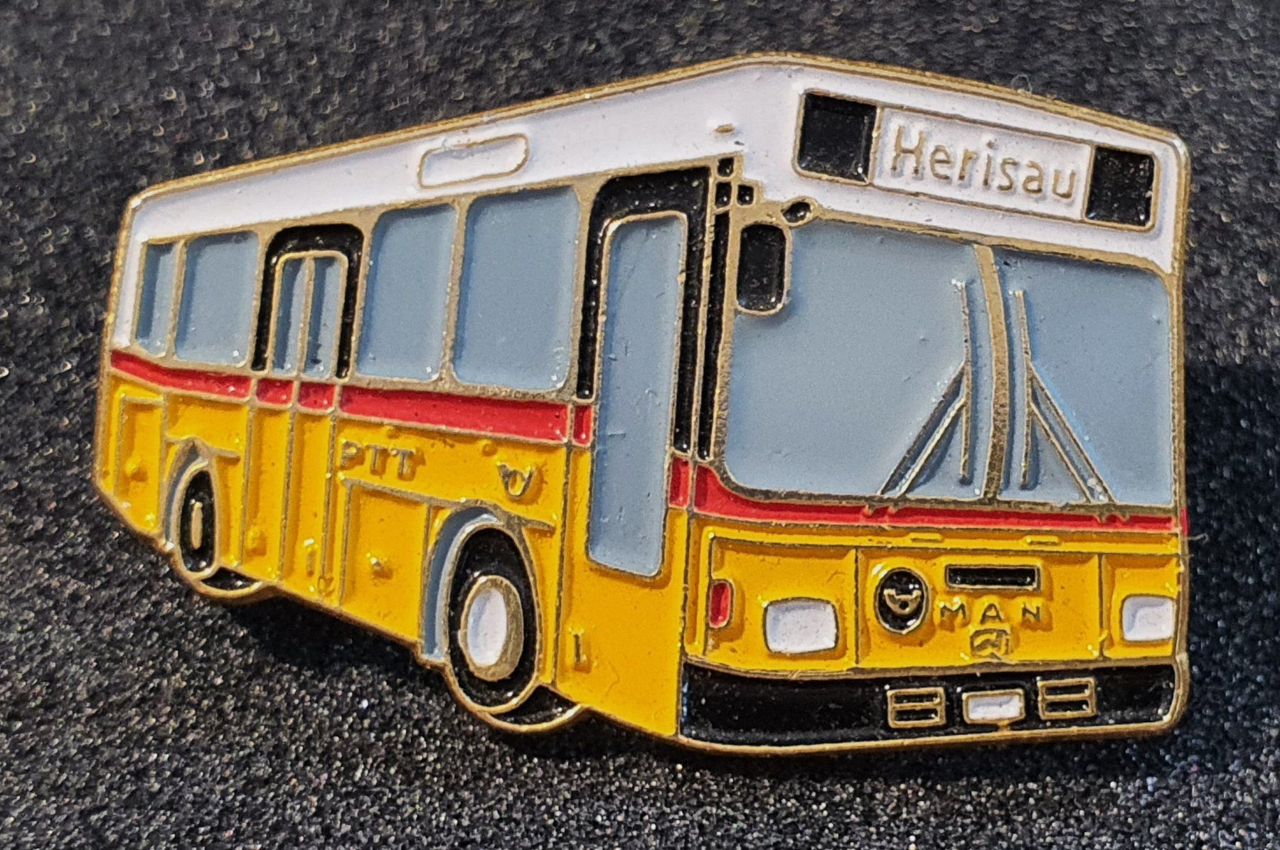Man Placchette & Badge: T688 - Pin Post PTT Postauto MAN  Herisau – Usato da Reinach BL venduto da Boston-Verkauf