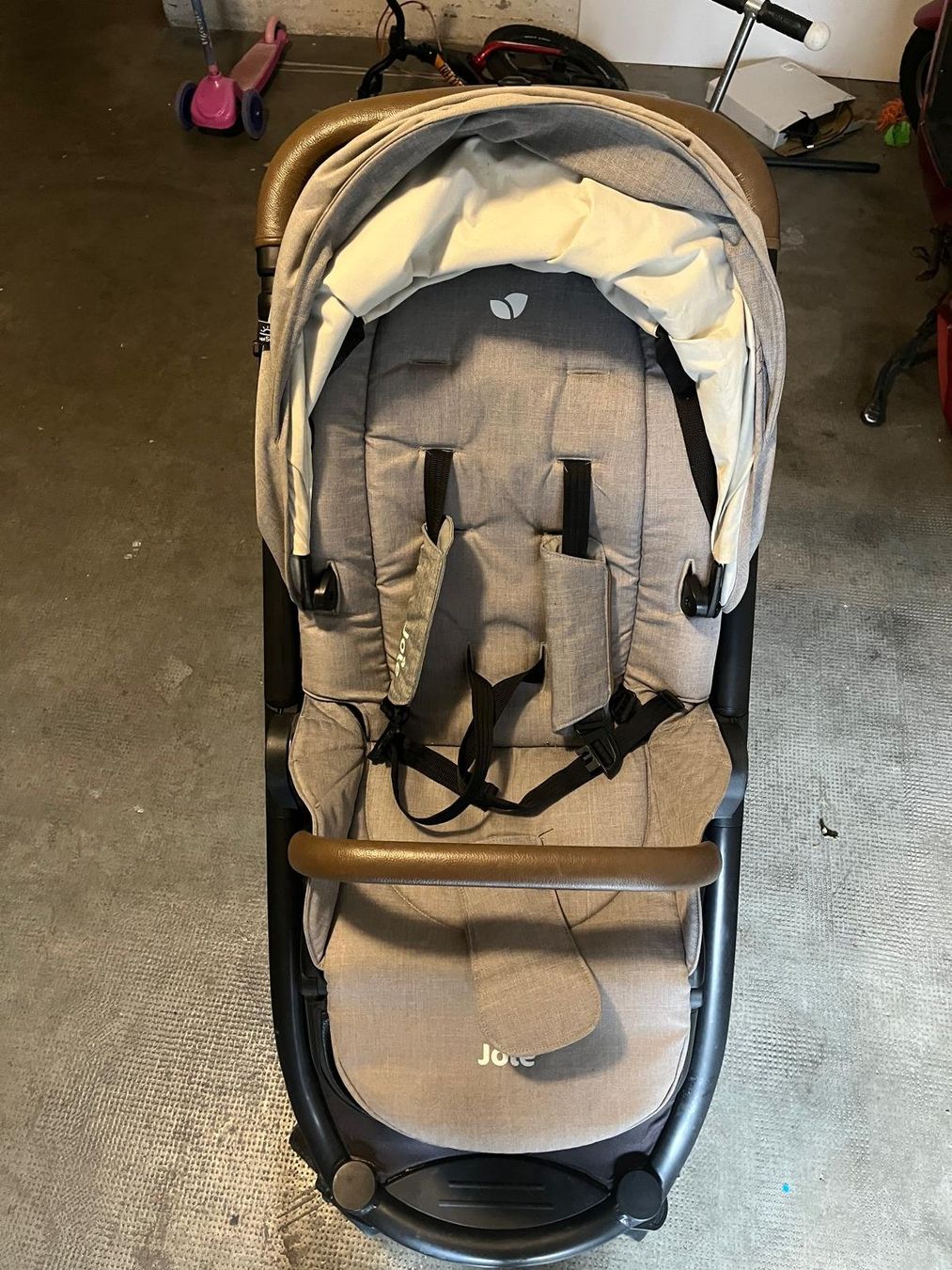 Joie Carrozzine: Kinderwagen Joie Versatrax – Usato da Basel venduto da oli_fz2c