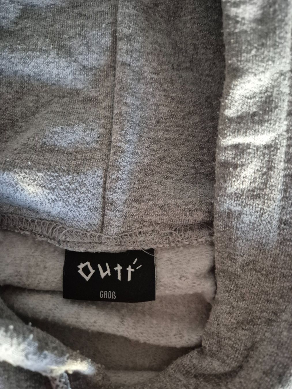 Maglioni & Felpe: Spaced out clo. Hoodie – Usato da Trogen venduto da Monk3yWear 2