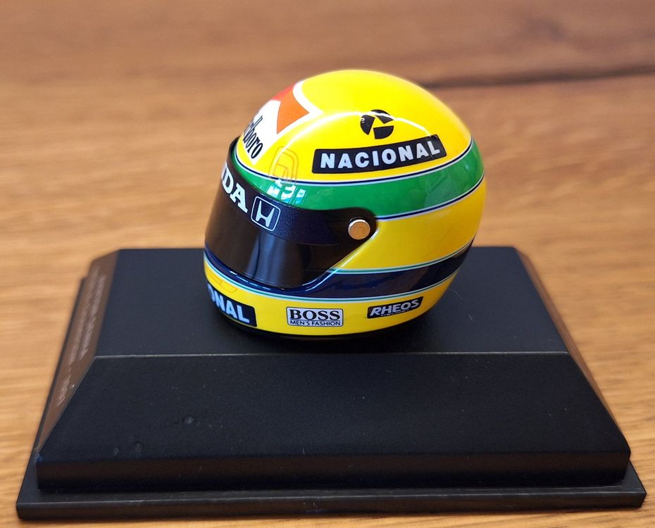 Minichamps 540308512 - Casque Ayrton Senna First F1 Win 1985 - échelle 1/8 - modèle de Collection