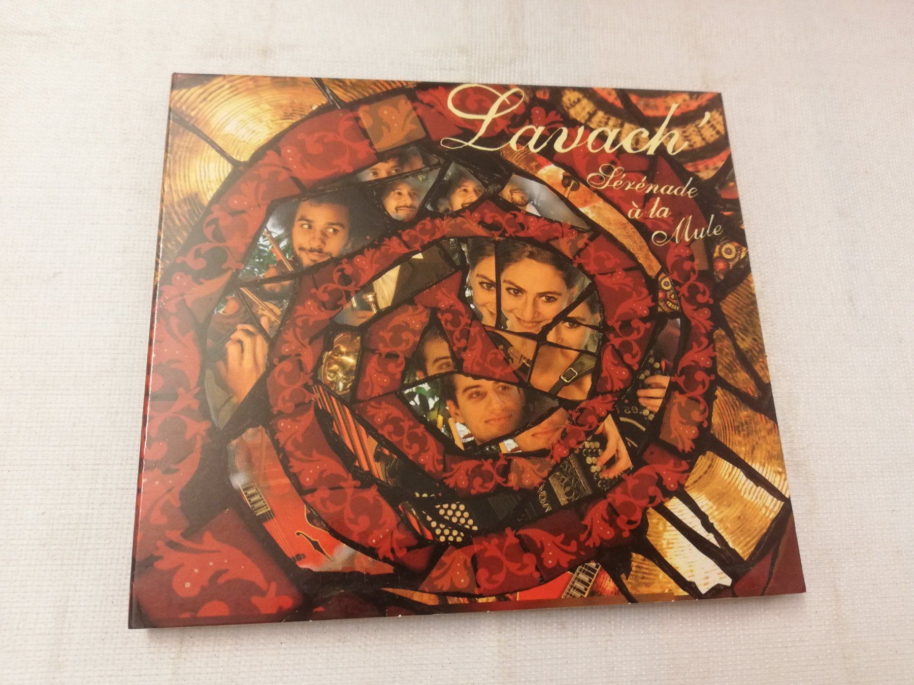 CD: LAVACH' - SERENADE A LA MULE – Usato da Bern venduto da Vinylsound.ch