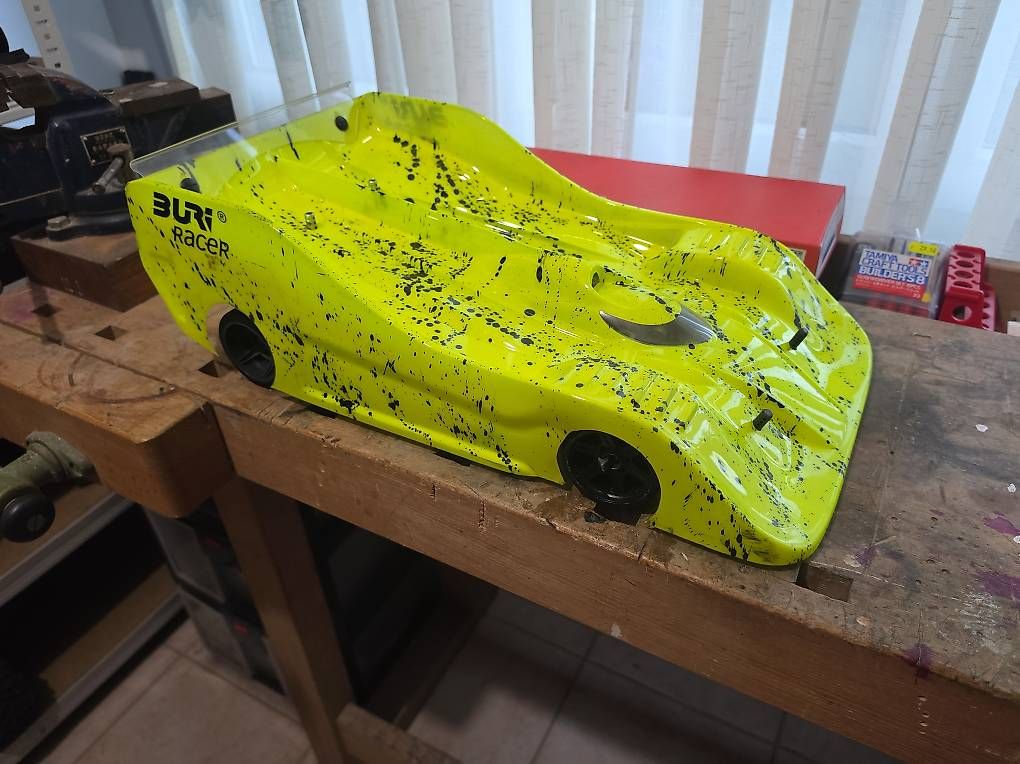 Modellismo RC: Voiture télécommandé Buri Racer E2.1 Evo – Usato da Renens VD venduto da aligrapefruit 4