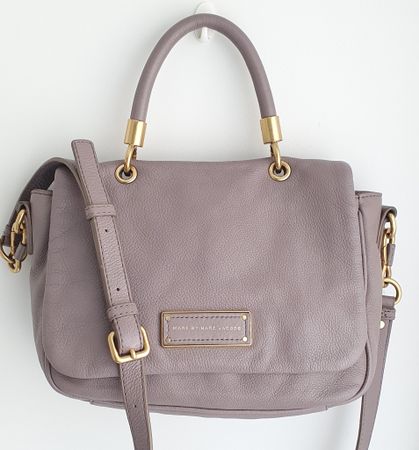 Marc By Marc Jacobs Henkel/Crossbody Tasche Taupe/Rosa Leder