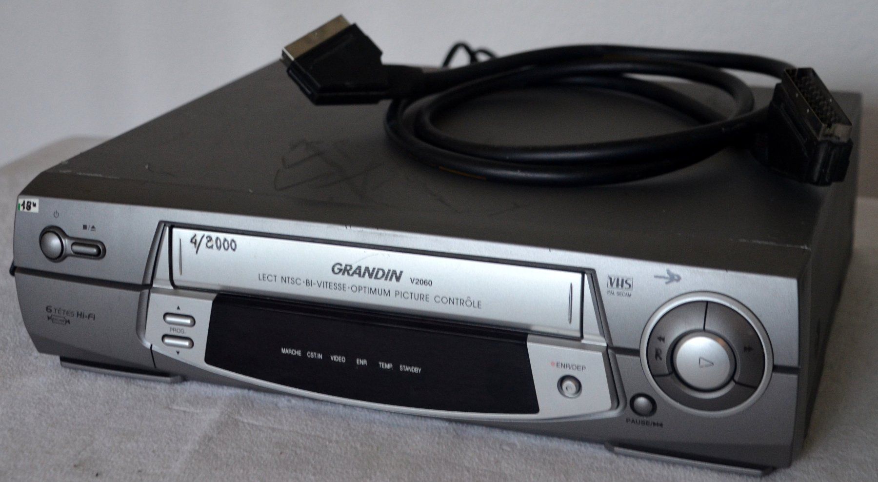 Registratori: Videorecorder / magnétoscope VHS Grandin V2060 – Usato da Collonges venduto da arashee 1