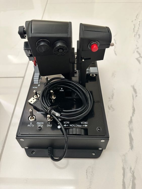 Thrustmaster Warthog HOTAS mit Feder-Update | Kaufen auf Ricardo