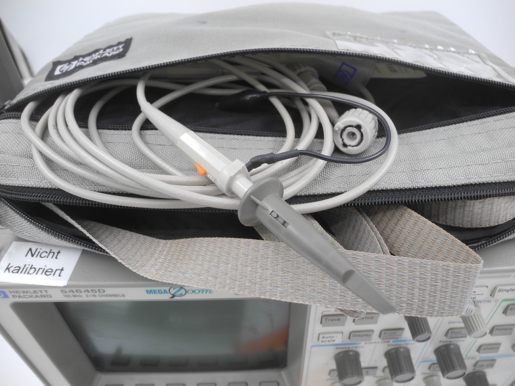 Hewlett Packard Messen: Hewlett Packard 54645d Mixed Signal Oscilloscope, Nr. n18 – Gebraucht aus Kottwil von  5