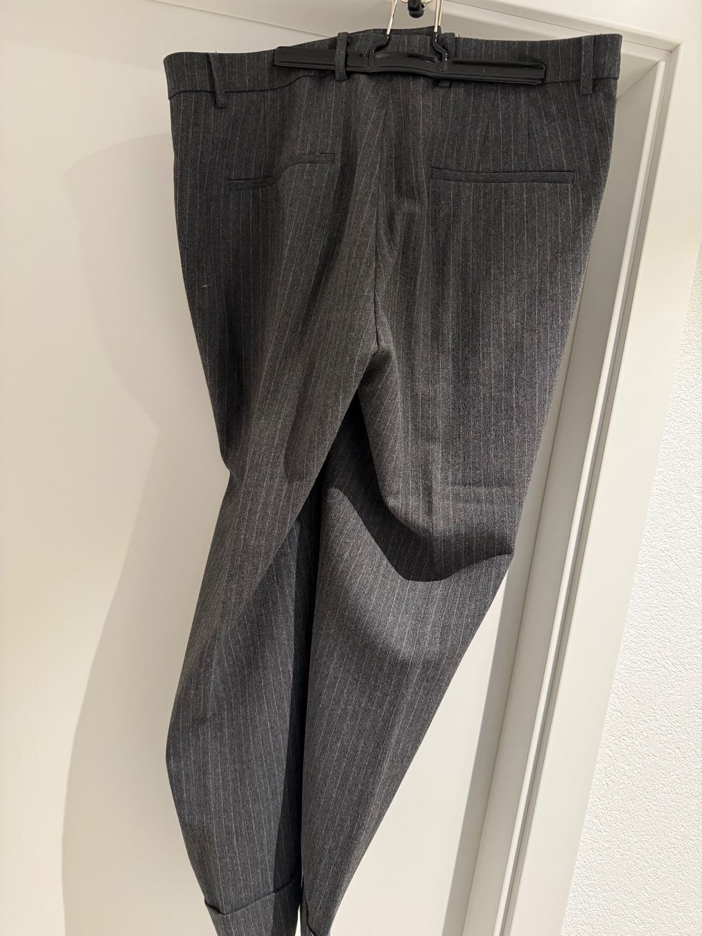 Cambio Pantaloni: Pantalon Cambio gris avec rayures – Usato da Gimel venduto da fan_8tvc 2