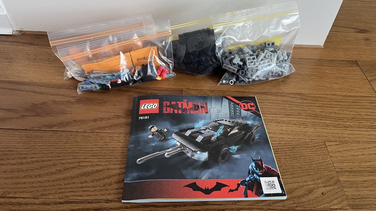 Lego Kit di costruzioni: LEGO Batmobile: Verfolgung des Pinguins – Usato da Winterthur venduto da Strubina