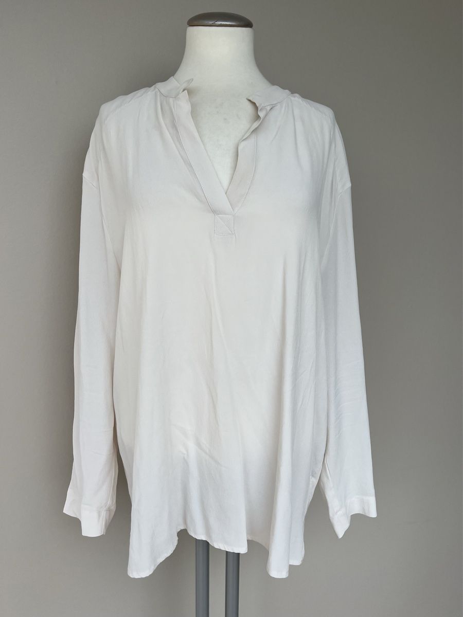 Luisa Cerano Blusen: LUISA CERANO Seide- Bluse Gr.46 NP 349,- – Neu (gemäss Beschreibung) aus Degersheim von Starkigel