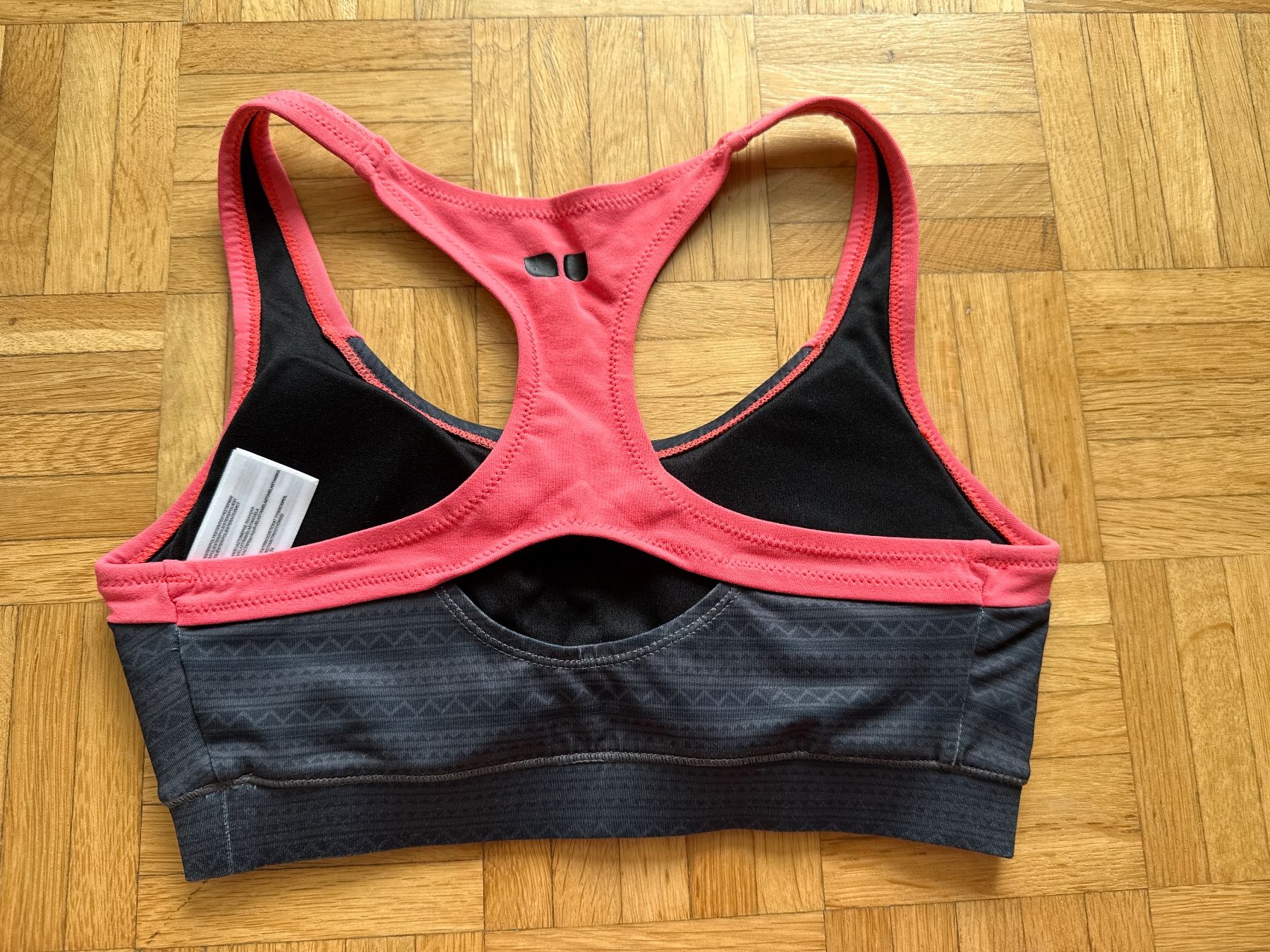 Top: DOONE Sport Oberteil M – Usato da Horgen venduto da linuxrp 4