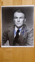 Anthony Zerbe, Original Autogramm auf Grossfoto in s/w