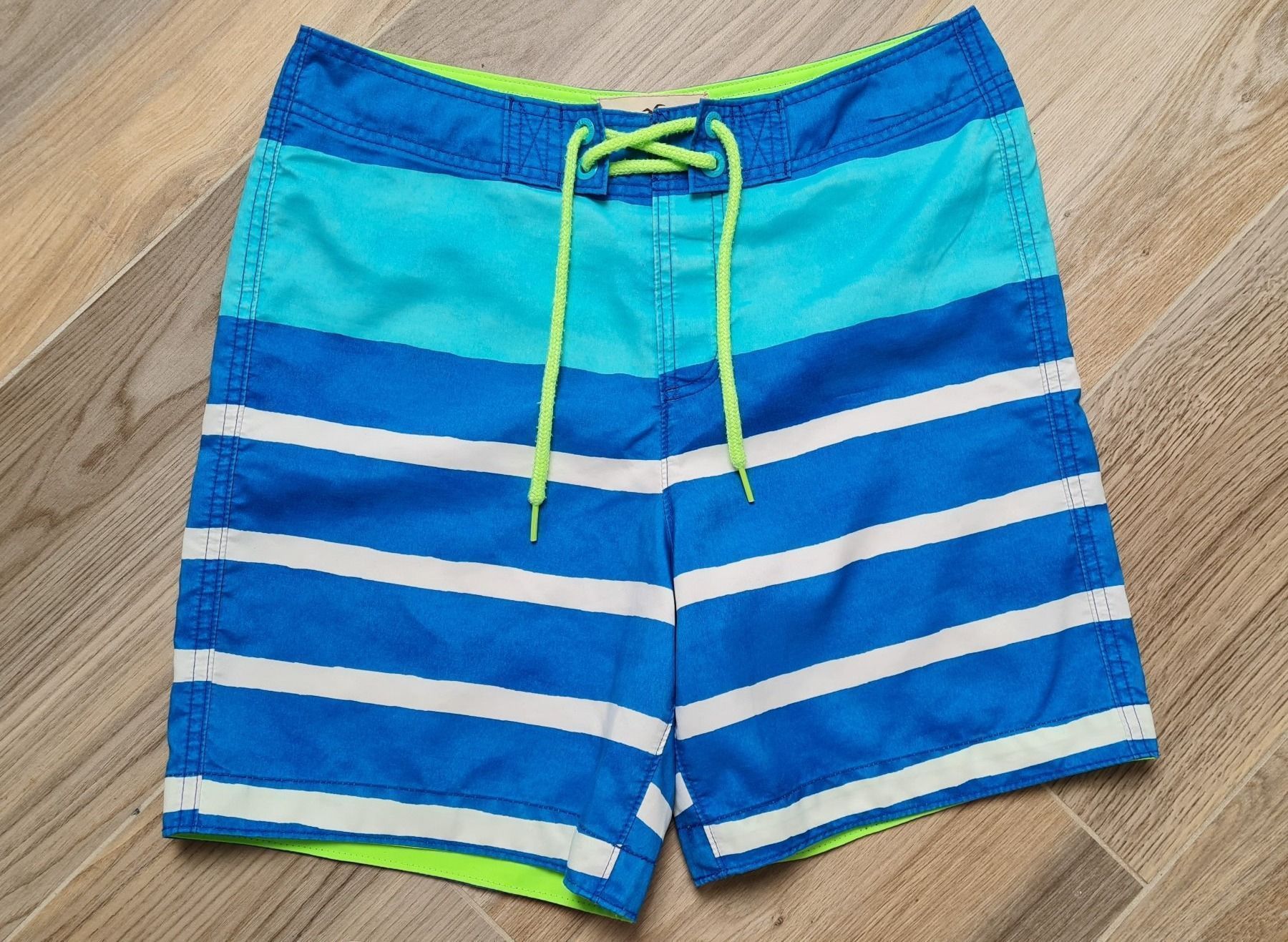 Hollister Badehosen: HOLLISTER badehose Grösse M – Gebraucht aus Niederweningen von Obson
