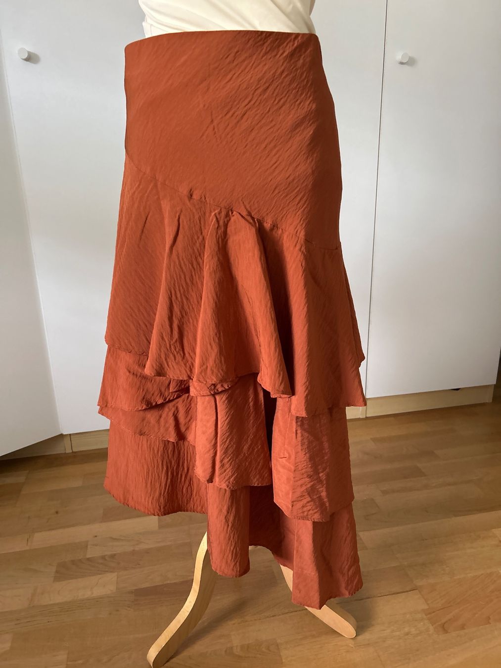 Gonne: Rock unsymmetrisch Gr.S, viscose – Nuovo (secondo la descrizione) da Feuerthalen venduto da Anna_Swift 2