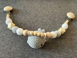 Kinderwagenkette Wal  hellgrau