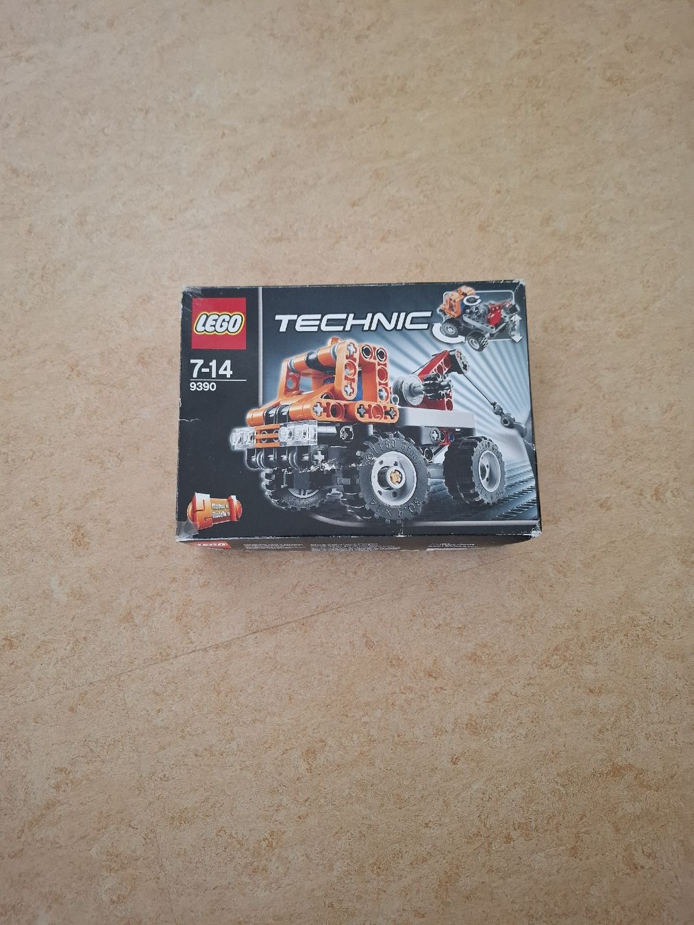 Lego Giocattoli: Lego Technic Abschleppwagen – Usato da Rechthalten venduto da Claudi2006