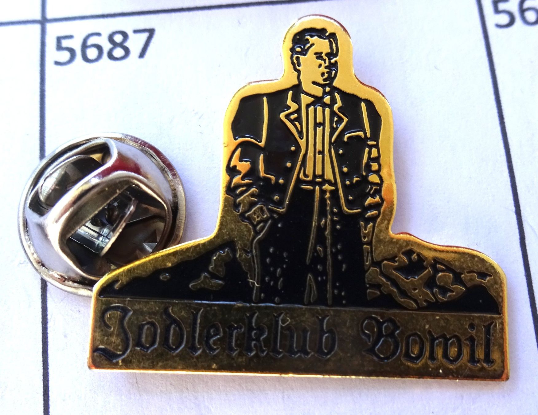 Placchette & Badge: Pin Jodlerklub Bowil – Usato da Utzenstorf venduto da BUtter81