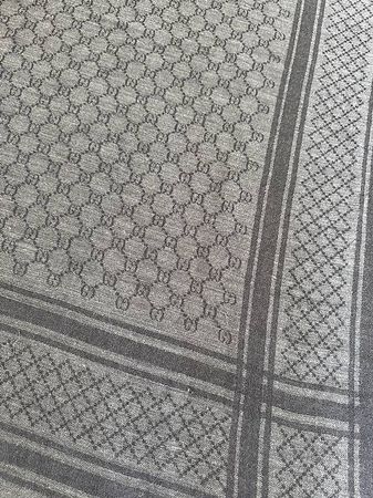 Gucci quadratischer Wollschal  Grau
