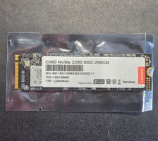 Festplatte SSD Lenovo m.2 2280 NVMe 256GB Fabrikneu