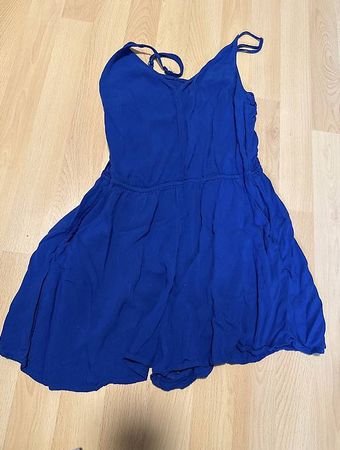 Blauer Jumpsuit