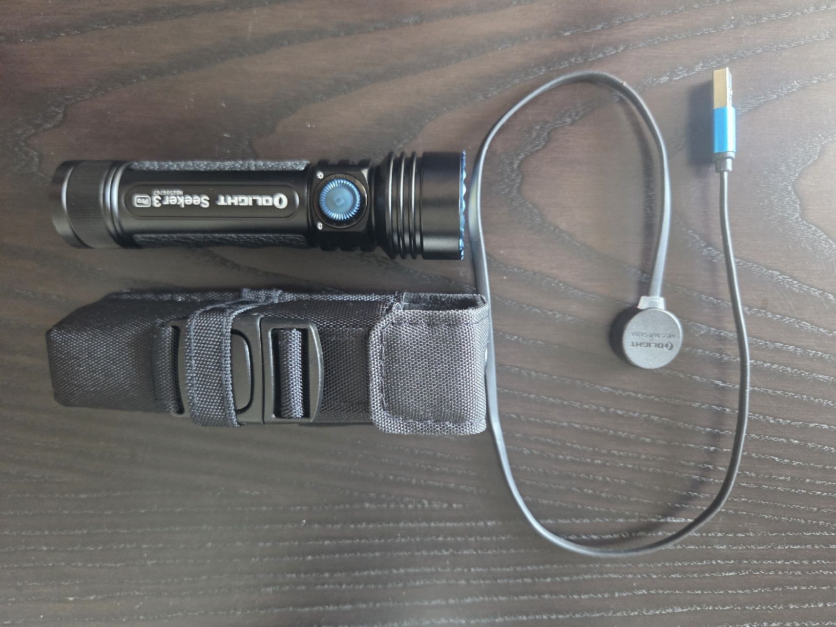 Olight Lampade: Olight Seeker 3 Pro – Nuovo (secondo la descrizione) da Basel venduto da doniel_basel 2