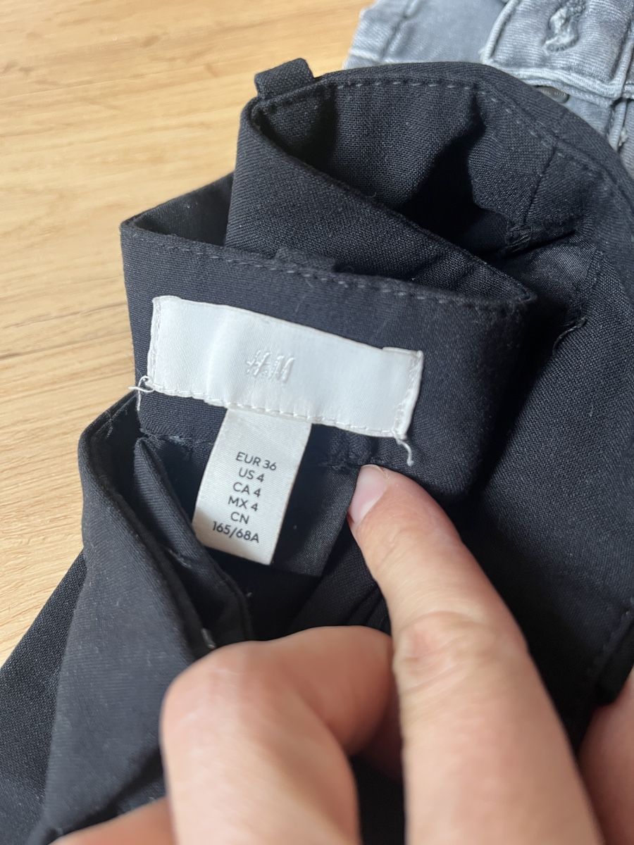 Pantaloni: Hosenset 36 – Usato da Lohn SH venduto da Microzoff 2