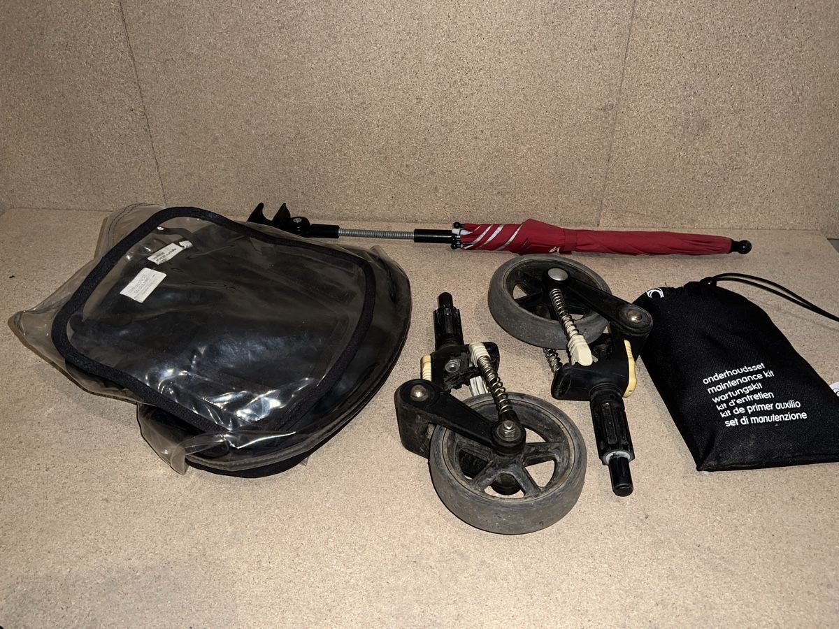 Bugaboo Carrozzine: Bugaboo mit viel Zubehör – Usato da Mörschwil venduto da zitronenblau 4