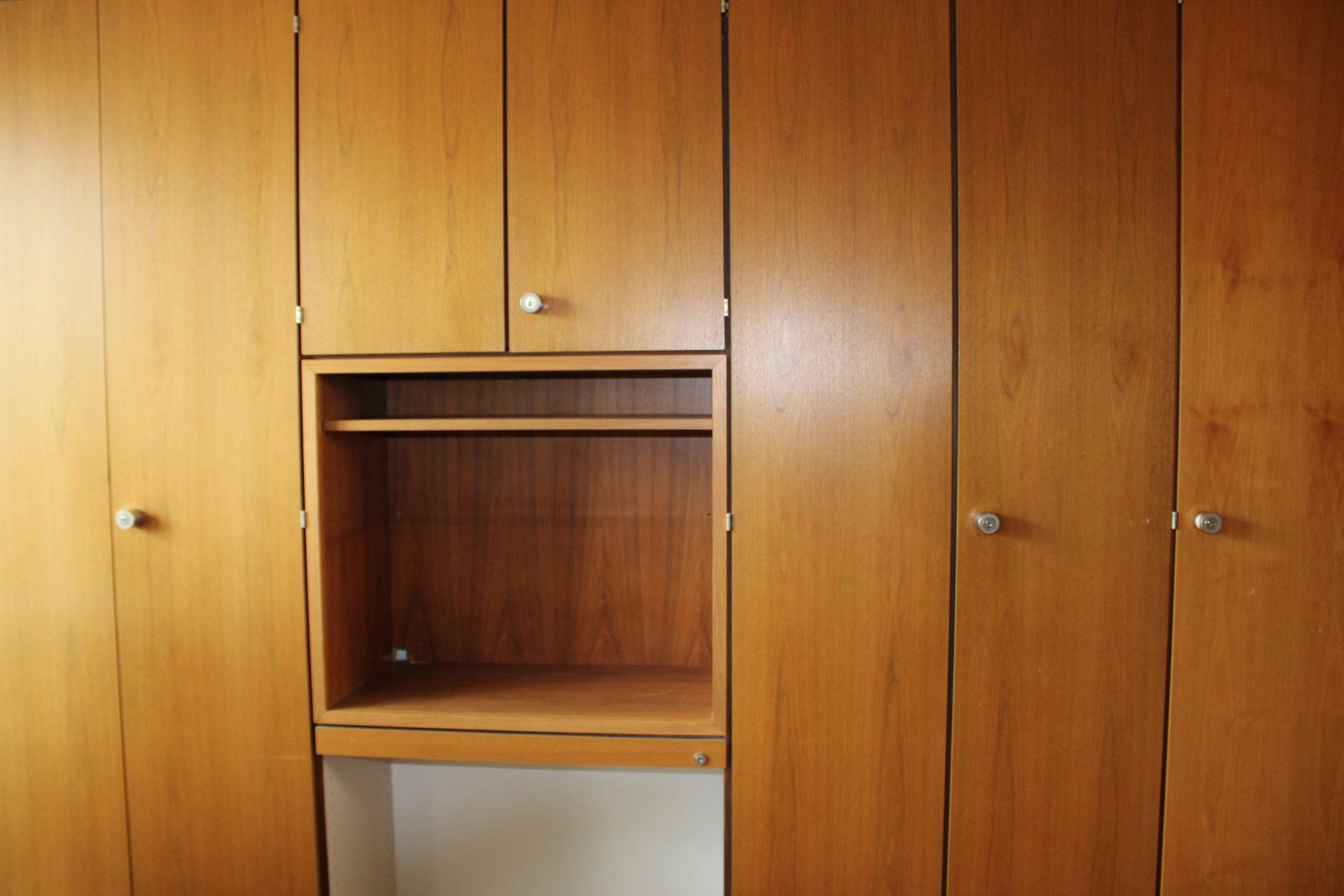 Armoires: Wandschrank (EH) – D'occasion à Schaan par antikes_und_kurioses