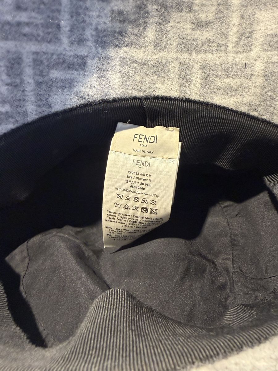 Fendi Chapeaux, bonnets & casquettes: Fendi Wool Bucket Hat Bob – D'occasion à Genève par SG_73 1