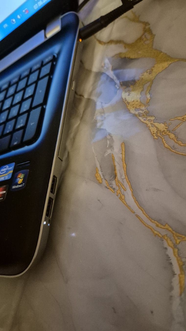 Hewlett Packard Notebook: hp pavilion dv7 béats audio i5/radeon – Usato da Léchelles venduto da sim7891 6