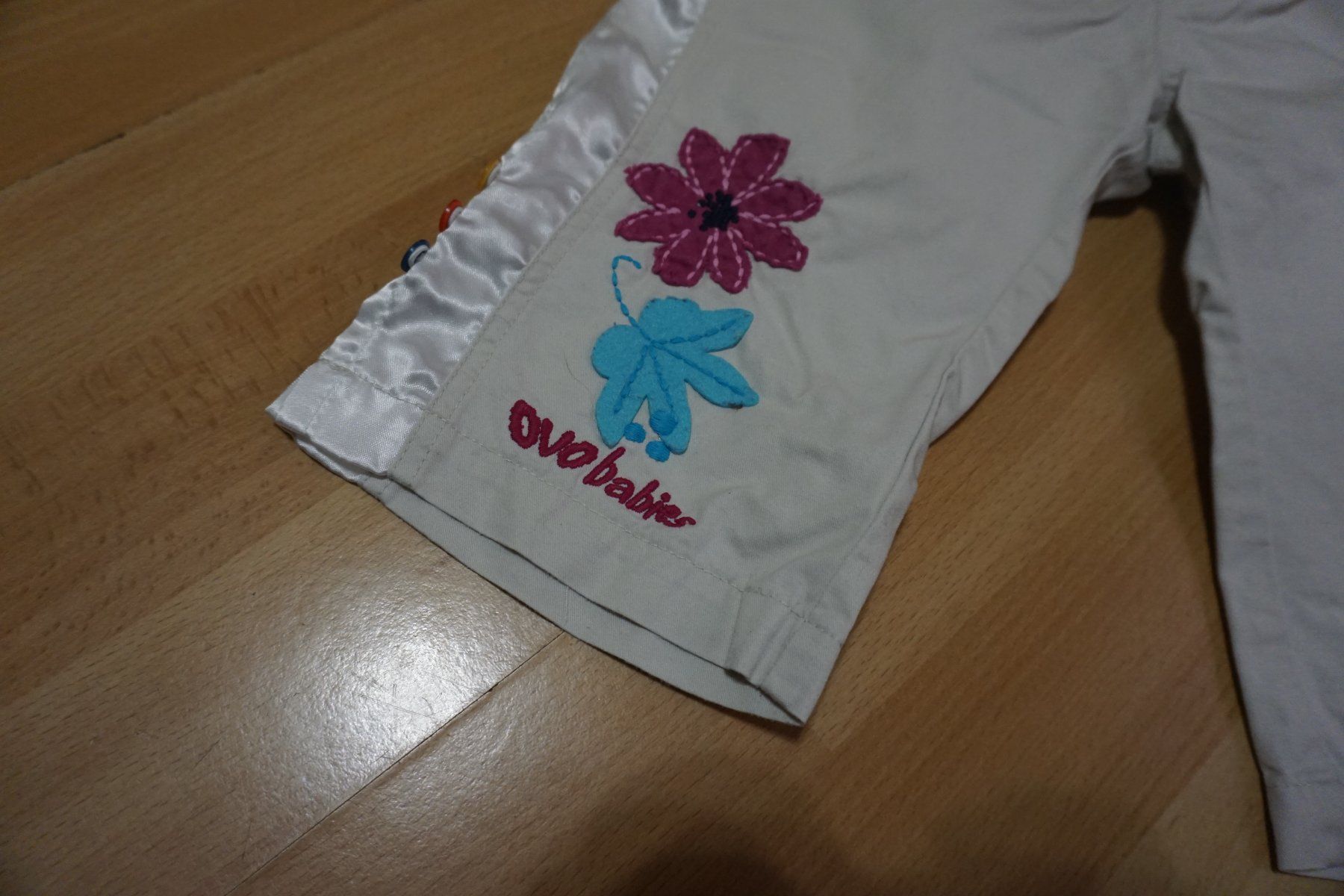 Pantaloni: Kinder Hosen kurz ca.Gr. 98 – Usato da Zürich venduto da einalemjena 1