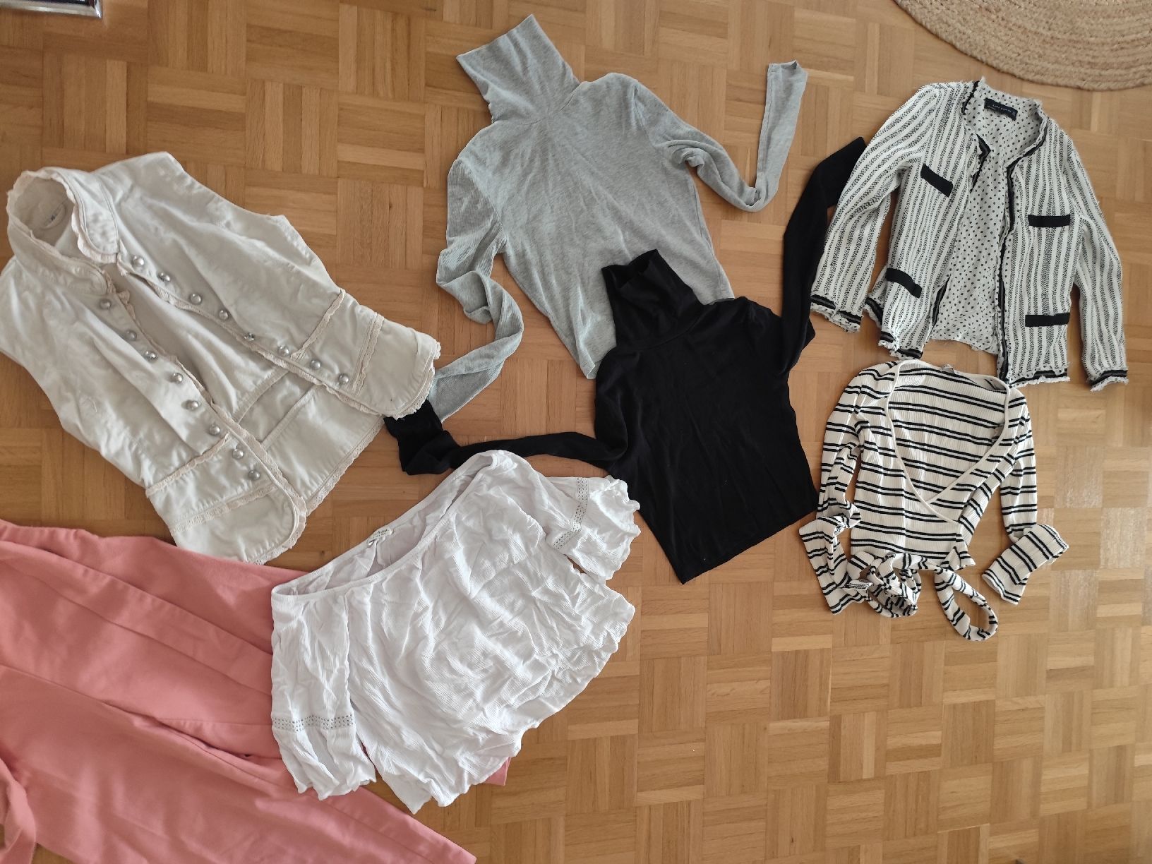 Lotti di vestiti: Damen Set Grösse XS/34 – Usato da Münchenstein venduto da Bobba.L