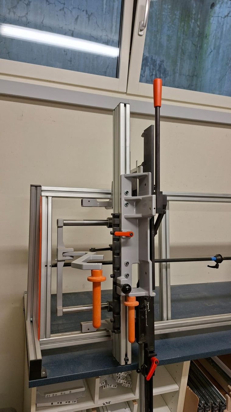 Blum Tous les outils: Blum Boxfix pro Schubladenpresse – D'occasion à Giswil par Promo21 1