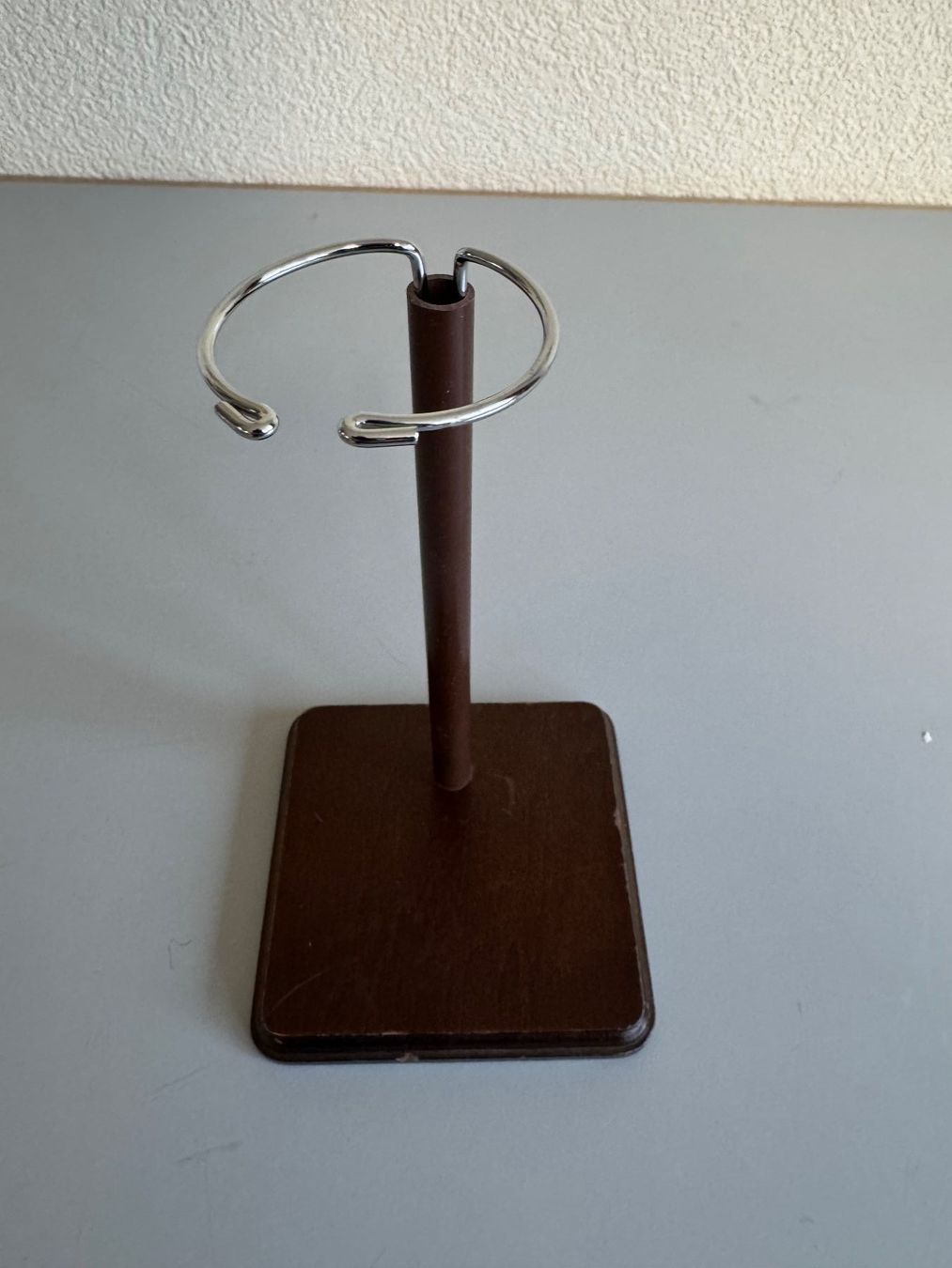 Bambole: Puppenständer  20cm hoch – Usato da Neftenbach venduto da Rose40 1
