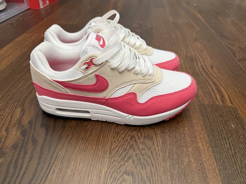 Scarpe da donna: Nike Air Max 1 "Aster Pink" Grösse 39 – Usato da Zollbrück venduto da sch_n7w9 1