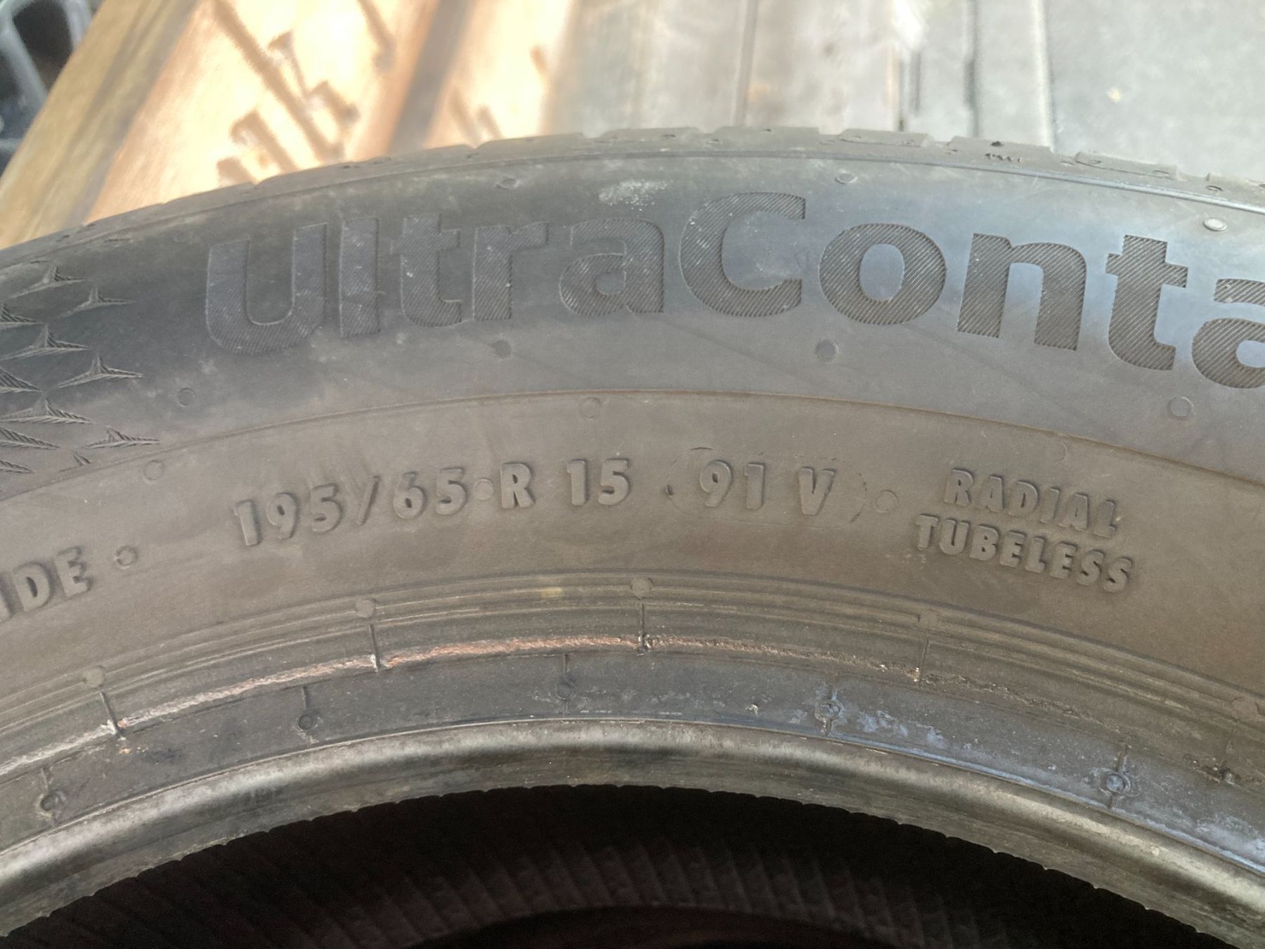 Pirelli Pneus & Kompletträder: 195/65R15 Sommerpneu Continental – Gebraucht aus Cham von WB2223 3