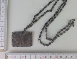 Halskette mit Anhänger, Kupferfarben, Schmetterling Motiv