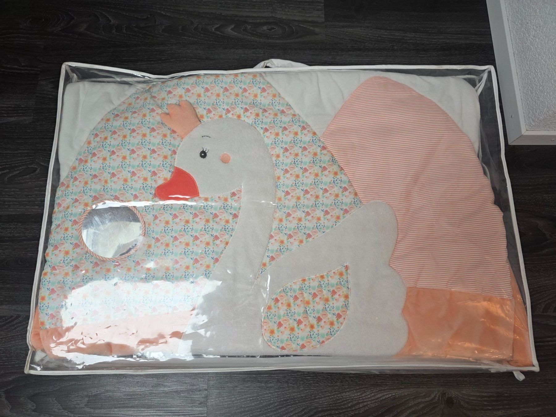 Tappeto da gioco: Krabbeldecke mit Spielbogen von Fehn – Usato da Gümligen venduto da Penelopee 8