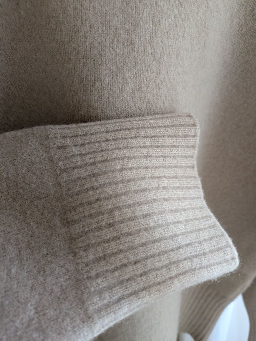 La Redoute Maglioni & Felpe: Kaschmir Wolle Mischung - Pullover Taupe – Usato da Trüllikon venduto da SatinVintage 4