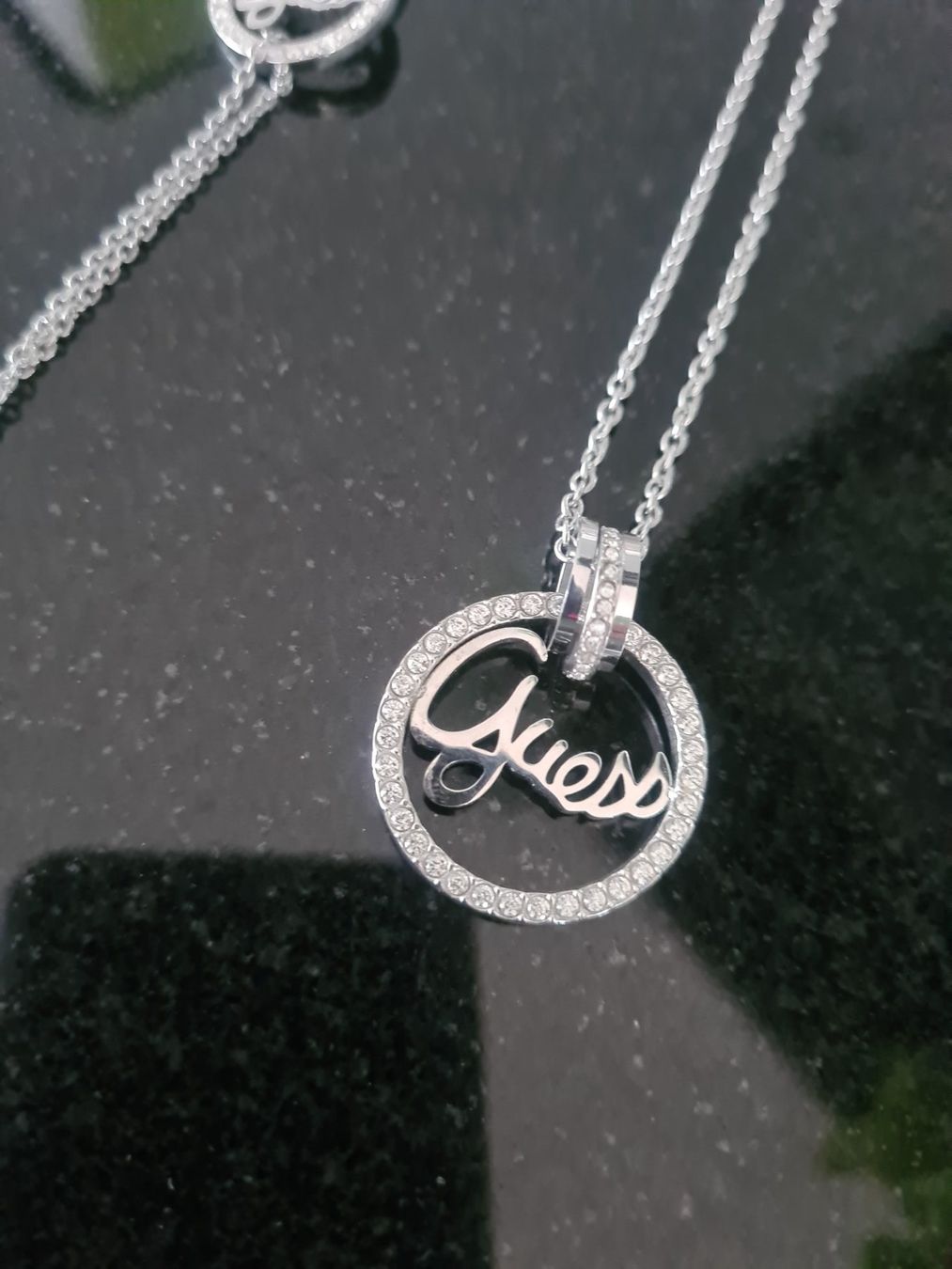 Guess Catenine: GUESS Schmuck Set NEU – Nuovo (secondo la descrizione) da Büttikon AG venduto da bluehim74 1