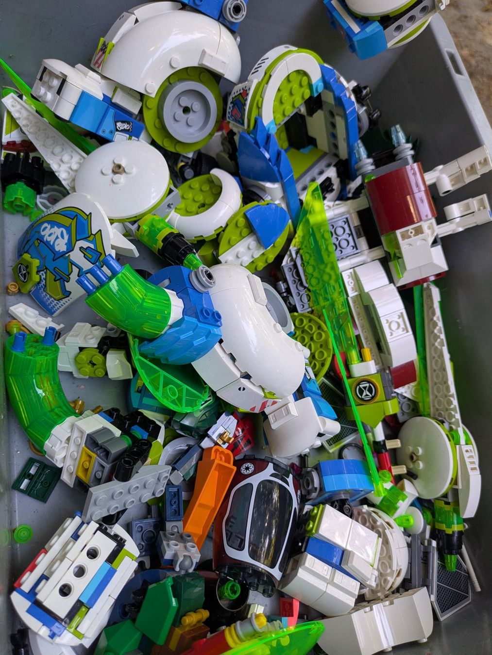 Lego Jouets: Kiste mit LEGO Teile – D'occasion à Binningen par Smile-46 2
