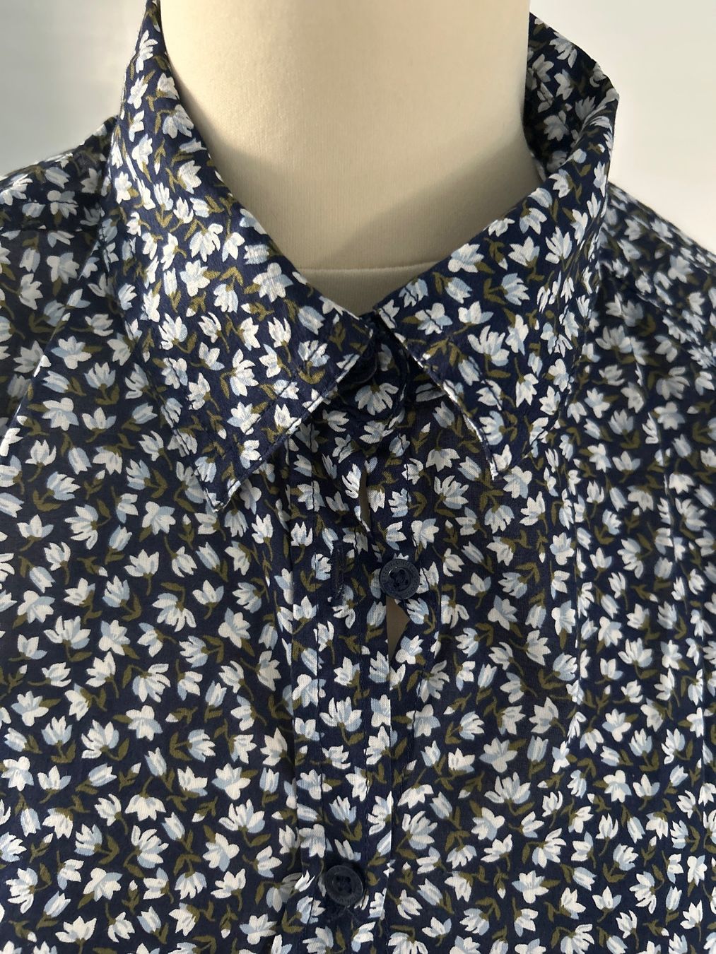 Benetton Blusen: Benetton cotton blouse – Gebraucht aus Feuerthalen von Anna_Swift 4