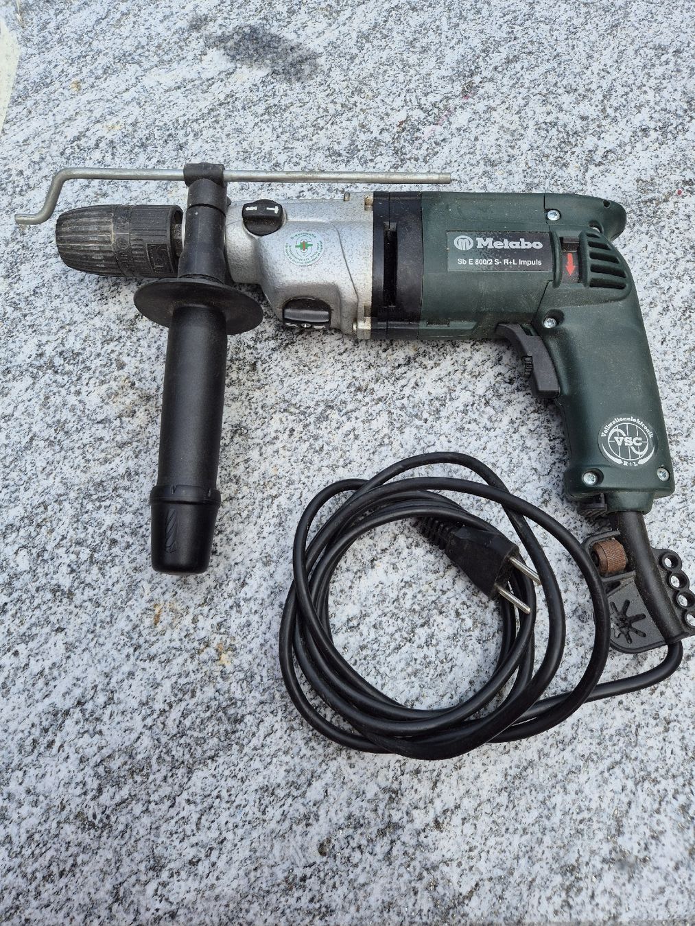 Metabo Perceuses: Bohrmaschine  – Défectueux à Soyhieres par saco77 1