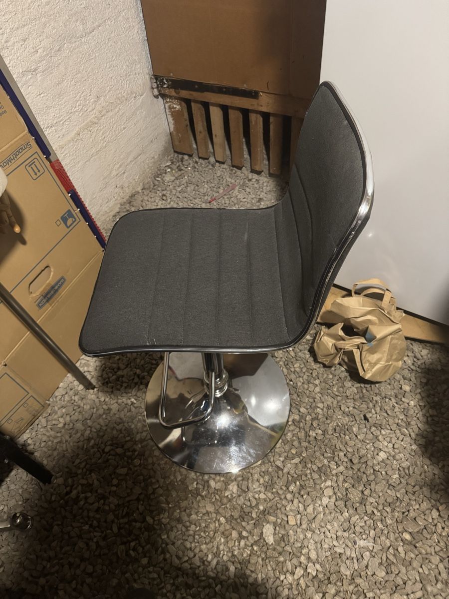 Sgabelli: Bar-Hocker, 2er Set – Usato da Rüti ZH venduto da Mysticphoenix.mel