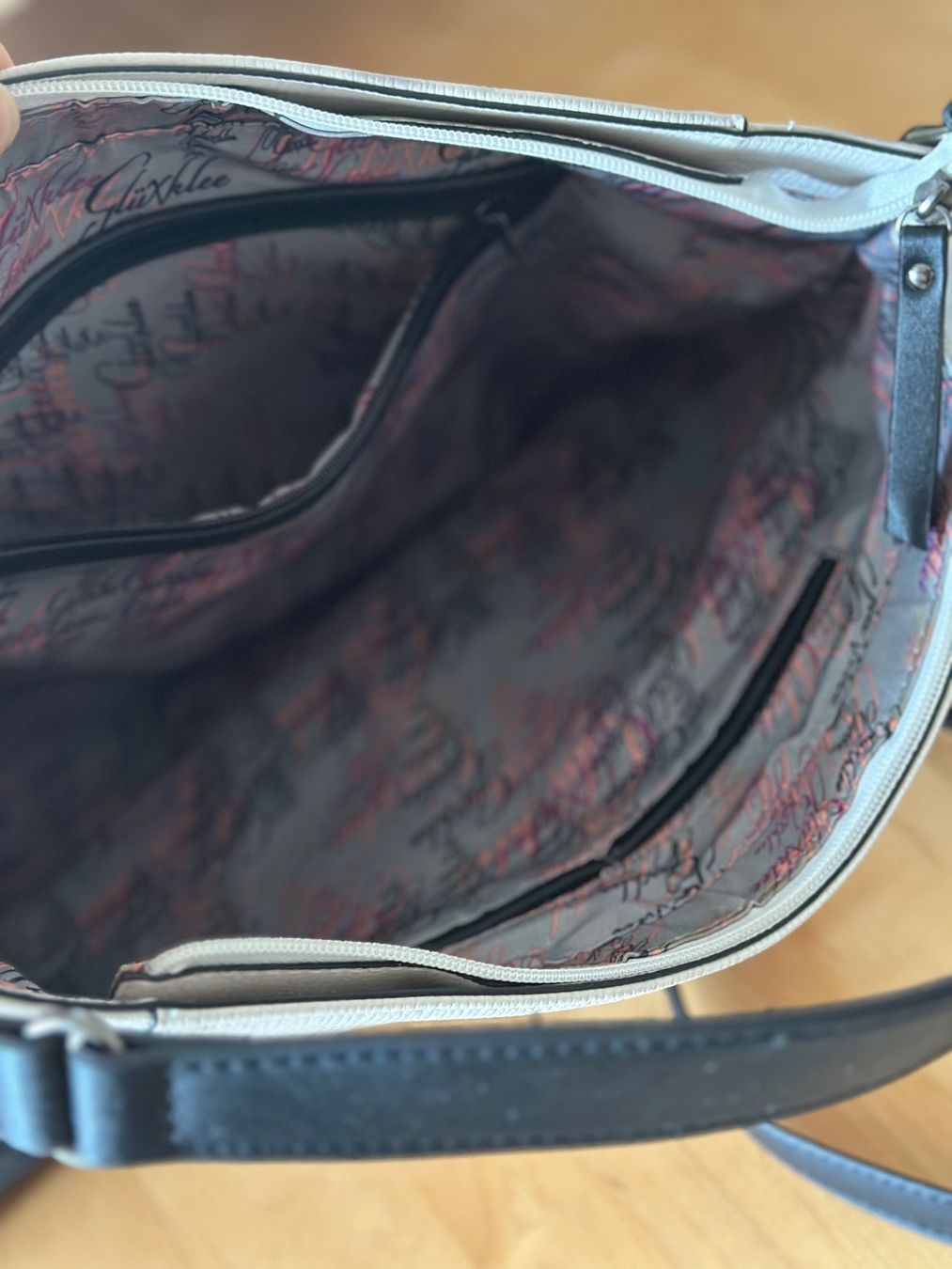 Taschen für Damen: Grosse Handtasche schwarz/weiss – Gebraucht aus Rothenburg von wer_g9fd 7