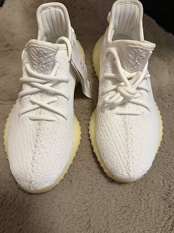 Adidas Herrenschuhe: Adidas Yeezy Boost 350 V2 Triple White – Neu (gemäss Beschreibung) aus Wittenbach von janine37 3