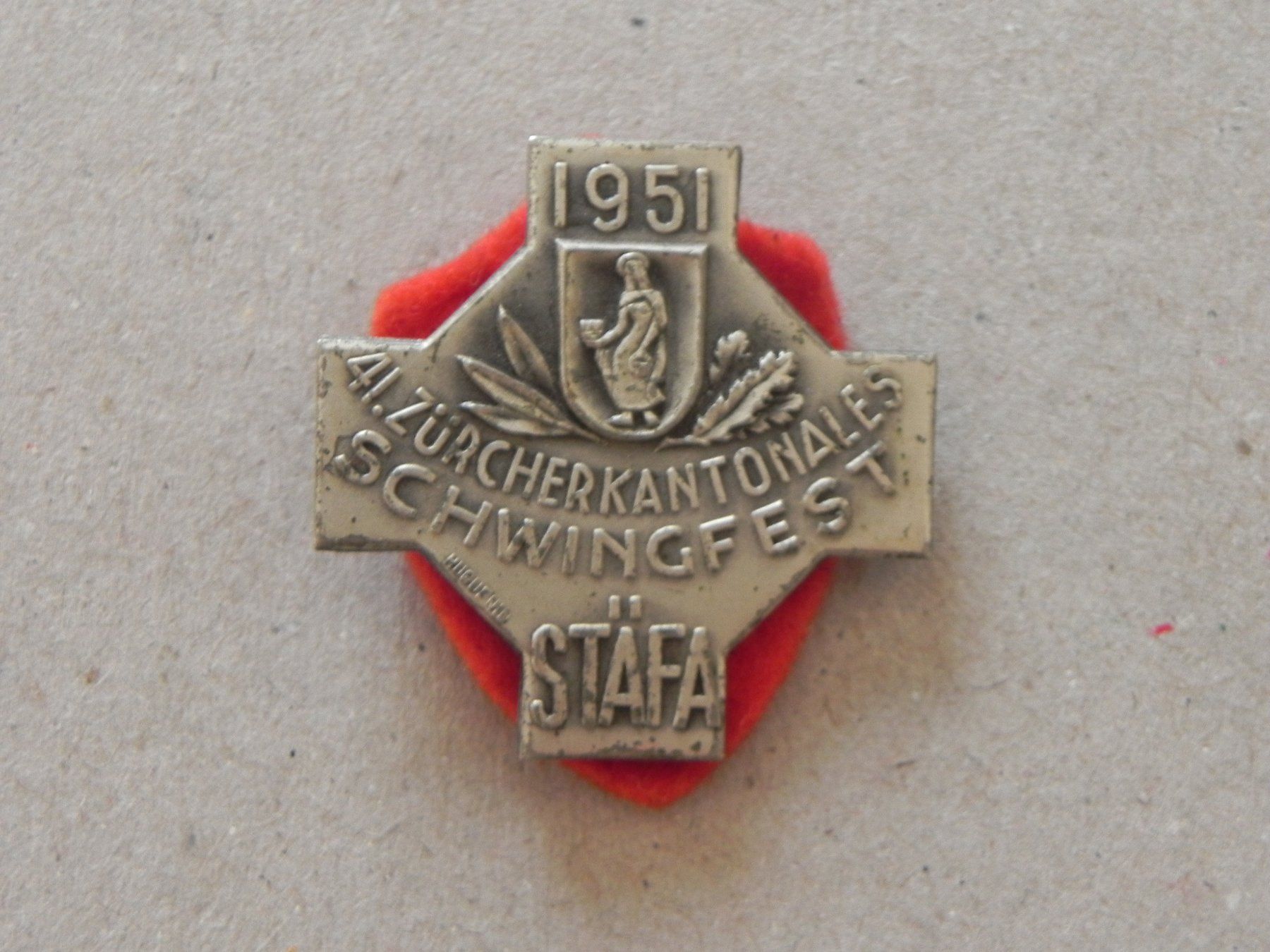 Plaketten & Abzeichen: Abzeichen Kantonal Schwingfest Schwingen Stäfa ZH 1951 – Gebraucht aus Siebnen von krimsie