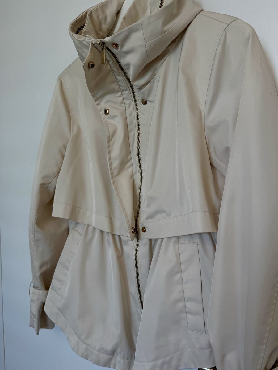 Zara Jacken: Zara Basic Übergangsjacke in Creme (S) – Gebraucht aus Triesen von antonellaaa_ 1