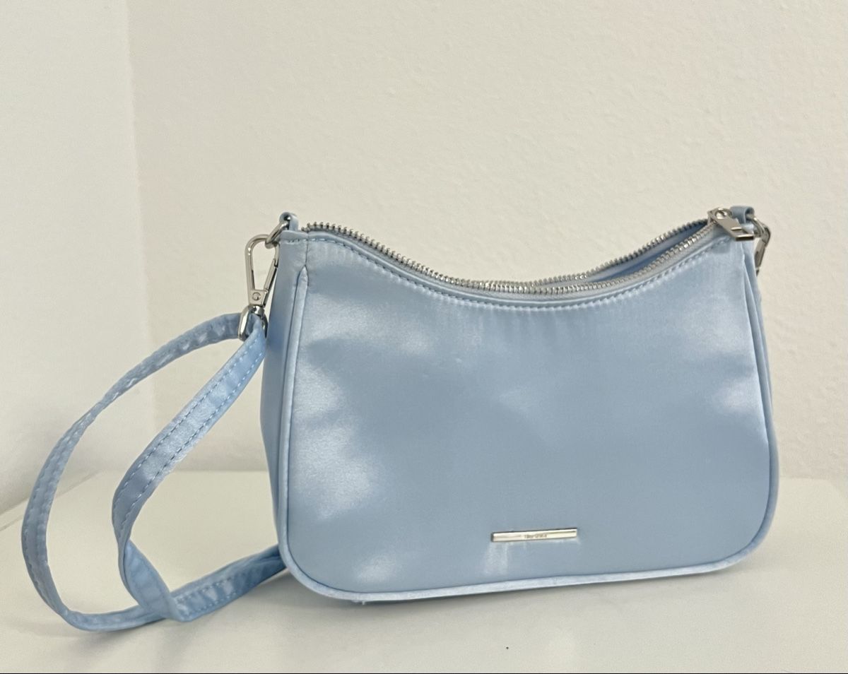 Borse: Bershka Schultertasche Hellblau – Usato da Oberwil b. Zug venduto da Sim_ZG 2