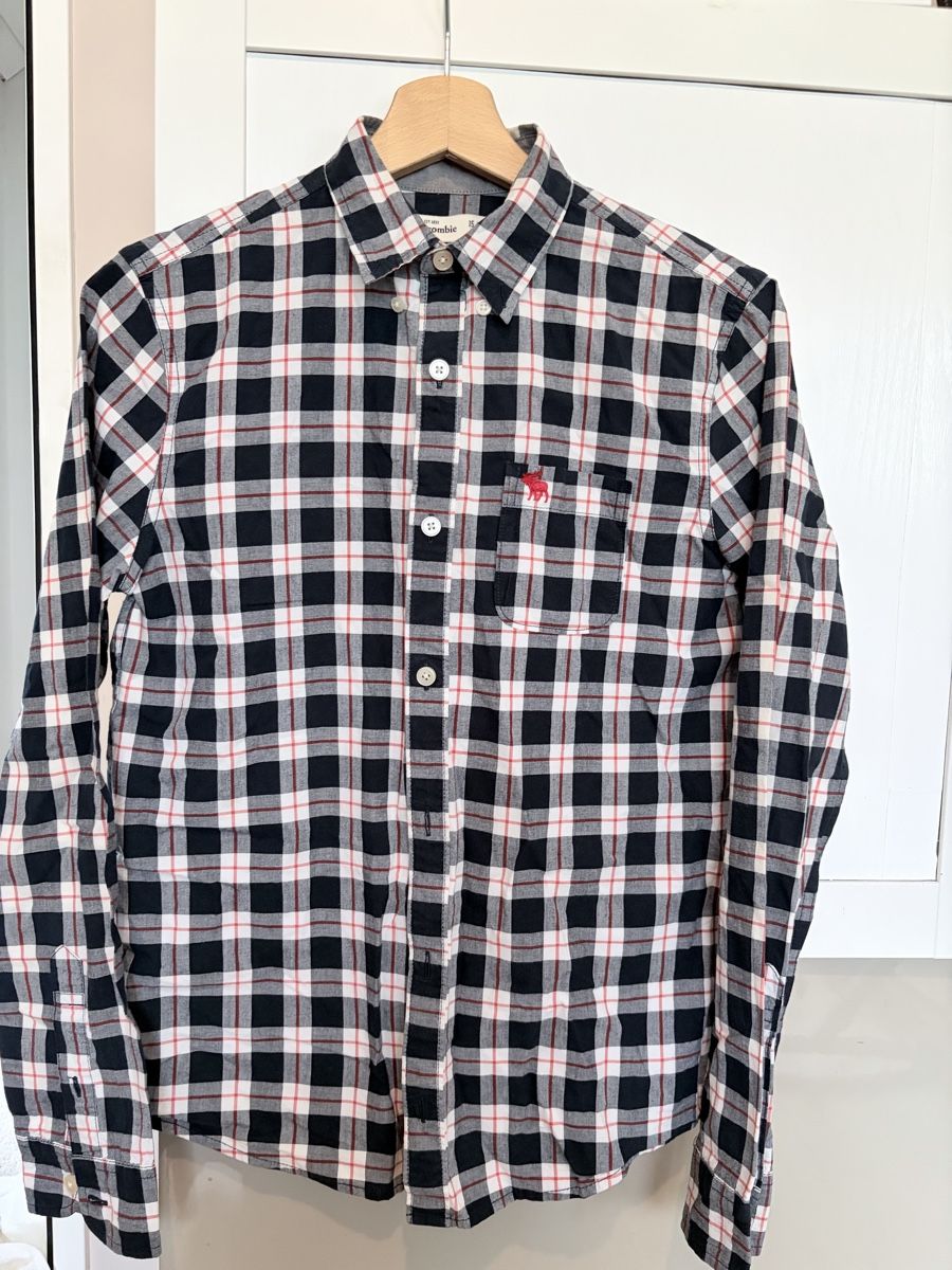Abercrombie Hemden, T-Shirts & Polos: Abercrombie Hemd – Gebraucht aus Pfungen von ozc_d6ss 1